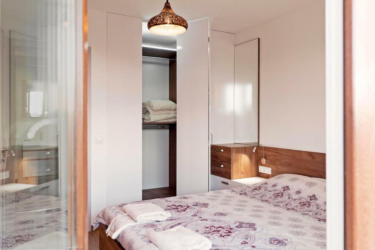 Center Apartment With Amazing View Sofia Buitenkant foto