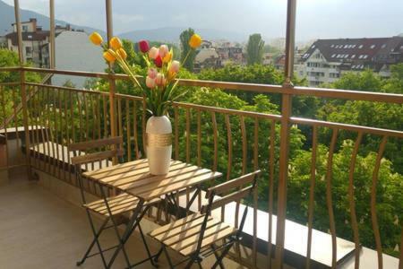 Center Apartment With Amazing View Sofia Buitenkant foto